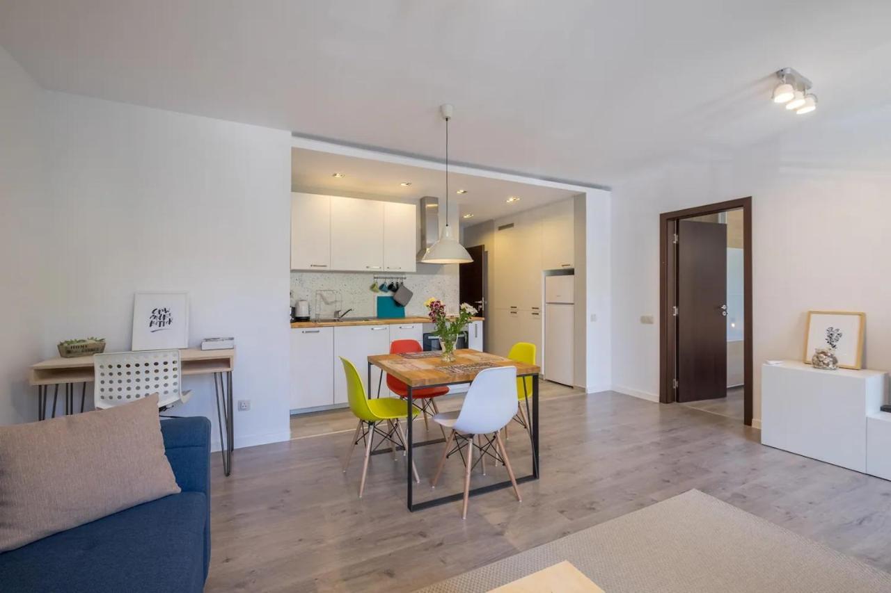 Quiet & Airy Modern Apt. Top Centre Free Parking Σόφια Εξωτερικό φωτογραφία