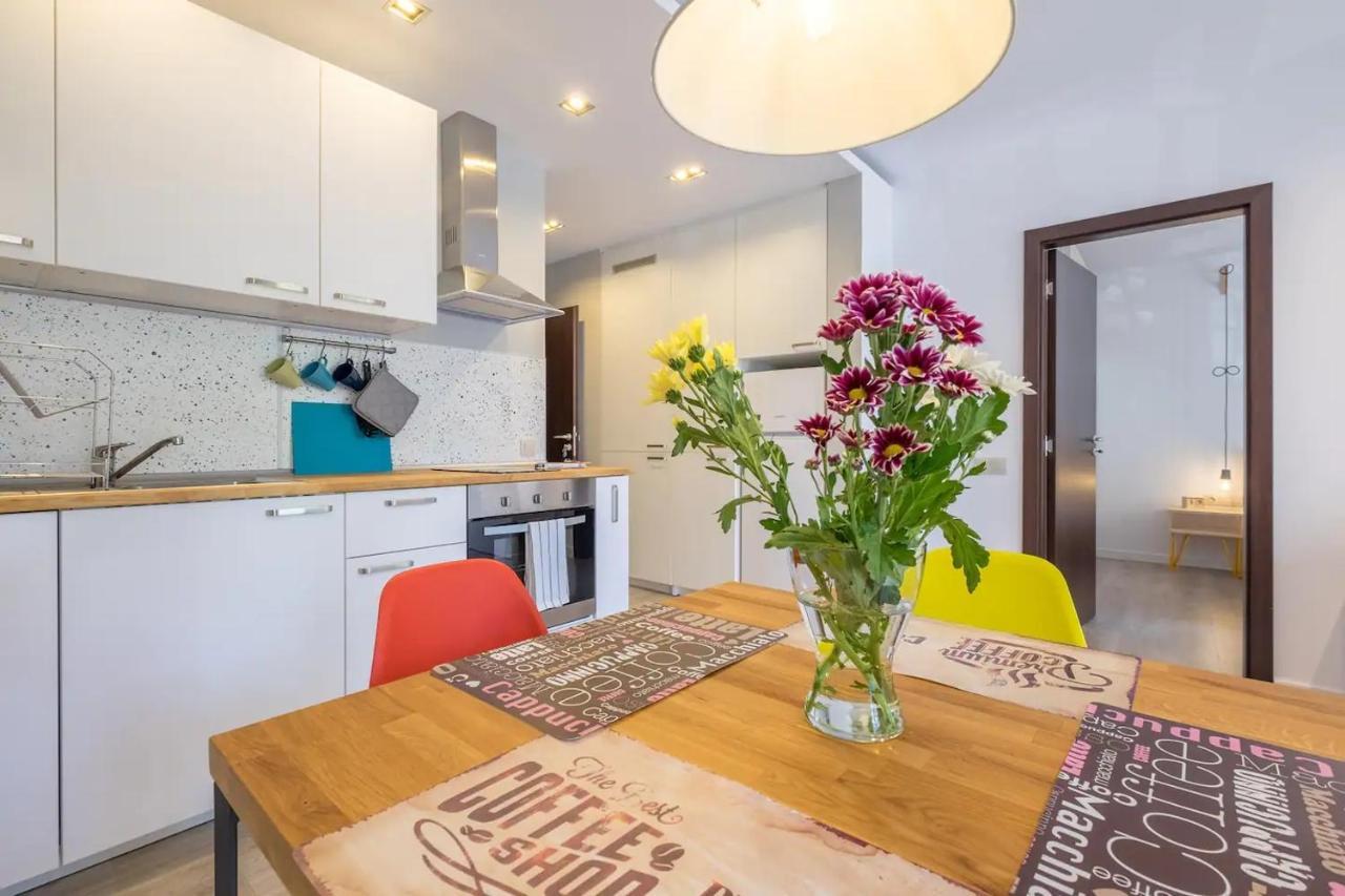 Quiet & Airy Modern Apt. Top Centre Free Parking Σόφια Εξωτερικό φωτογραφία