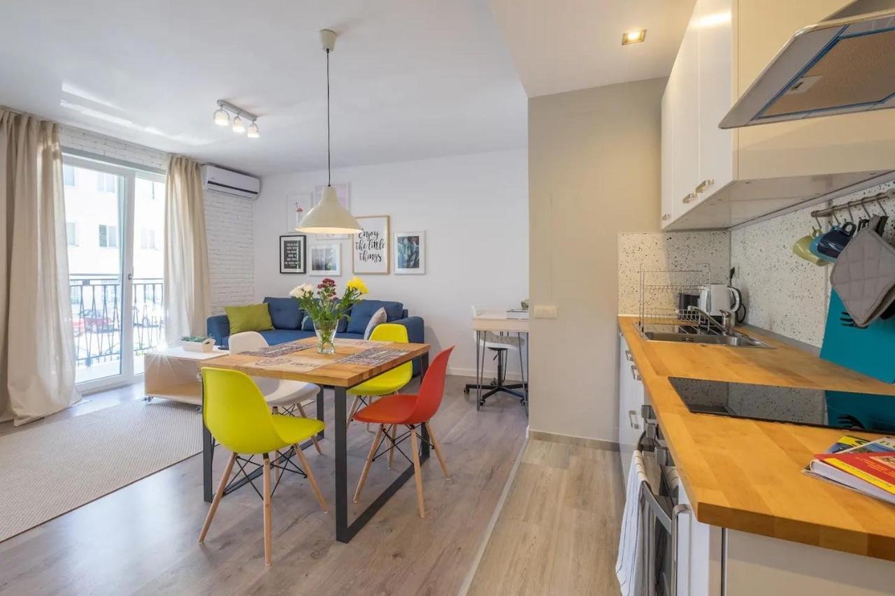 Quiet & Airy Modern Apt. Top Centre Free Parking Σόφια Εξωτερικό φωτογραφία