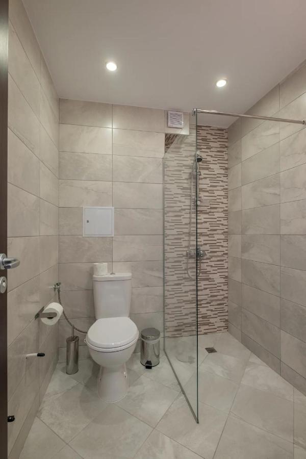 Quiet & Airy Modern Apt. Top Centre Free Parking Σόφια Εξωτερικό φωτογραφία